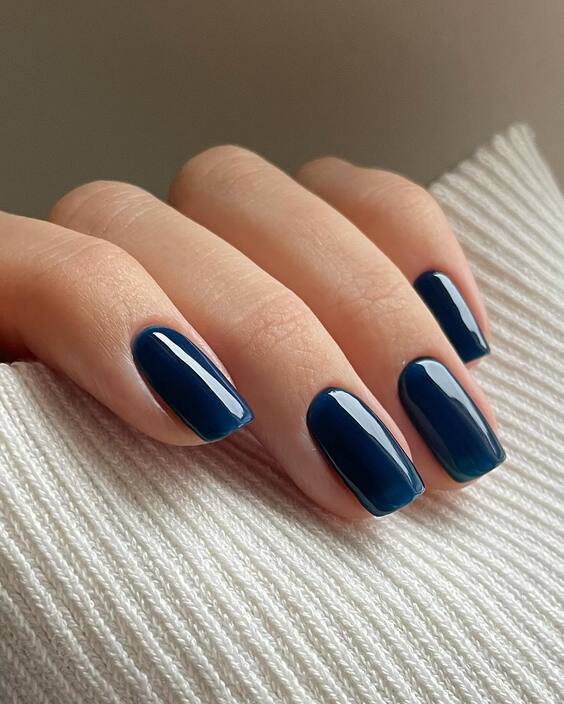 May Nails Colors 2024: Vibrant Gel & Matte Trends for Spring